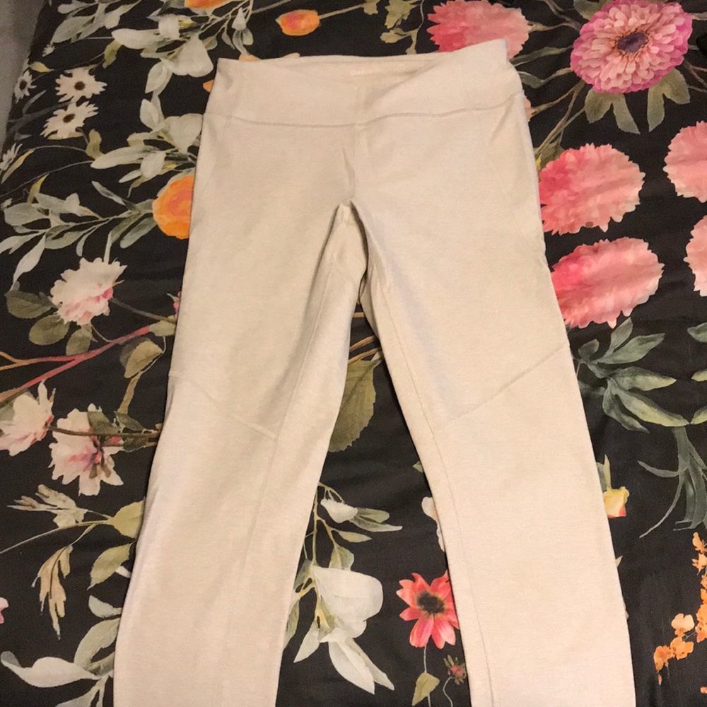 Outdoor Voices full length legging in Oatmeal